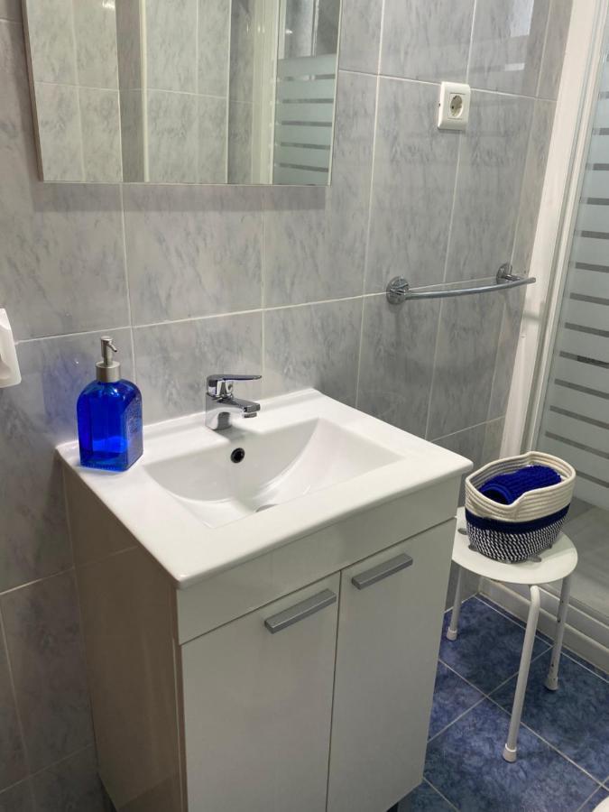 Cris House, Arroyo De La Miel Lägenhet Benalmádena Exteriör bild