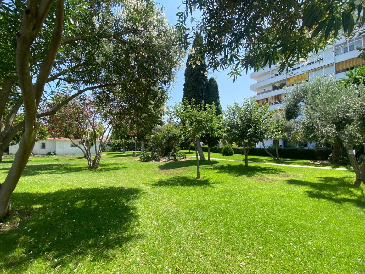 Cris House, Arroyo De La Miel Lägenhet Benalmádena Exteriör bild